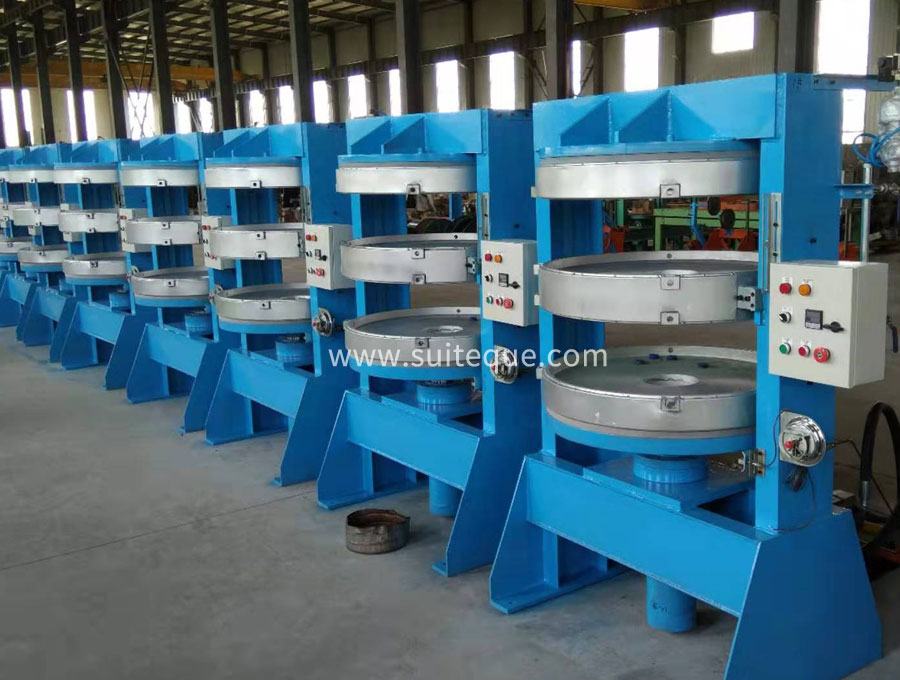 Double-layer inner tube curing machine